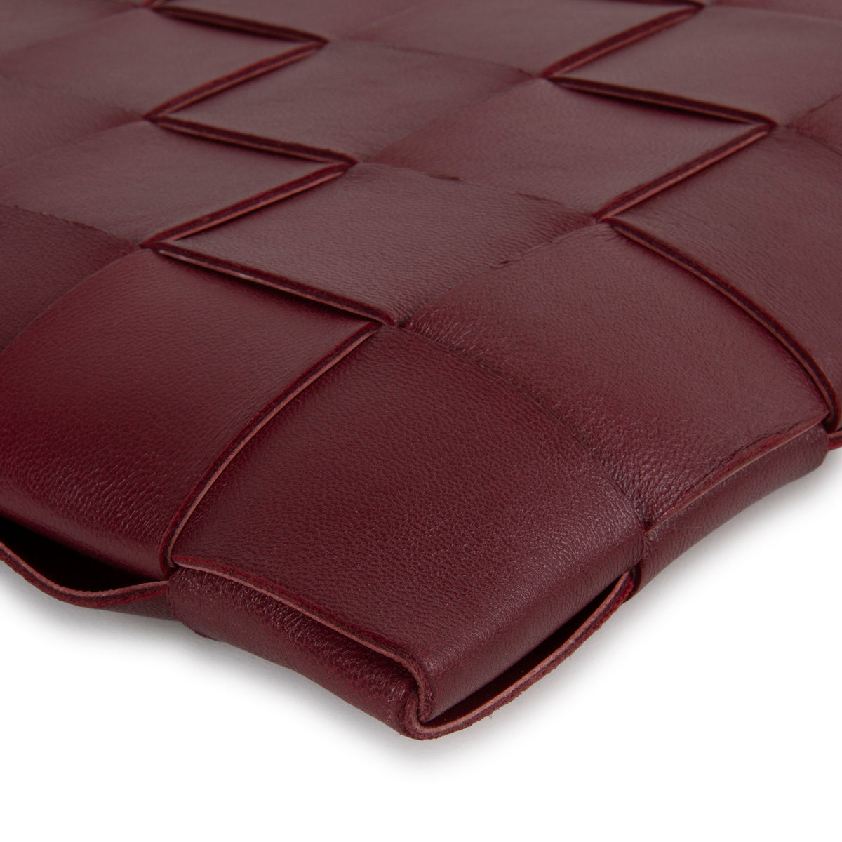 BOTTEGA VENETA Intrecciato Pouch - Burgundy