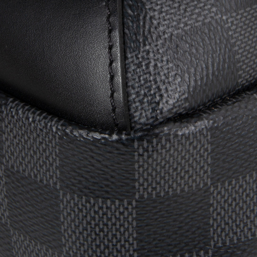 LOUIS VUITTON Avenue Sling Damier Graphite