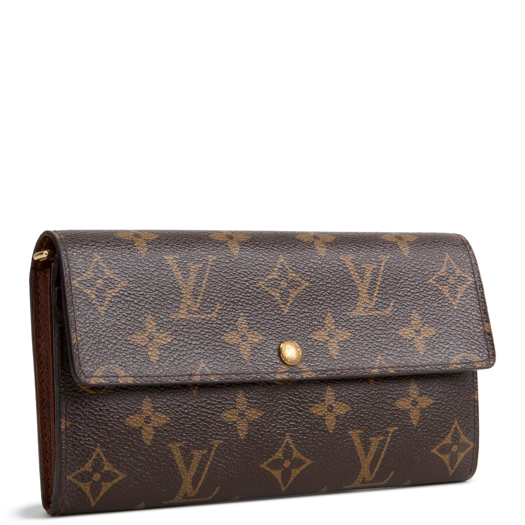 LOUIS VUITTON Monogram Sarah Wallet