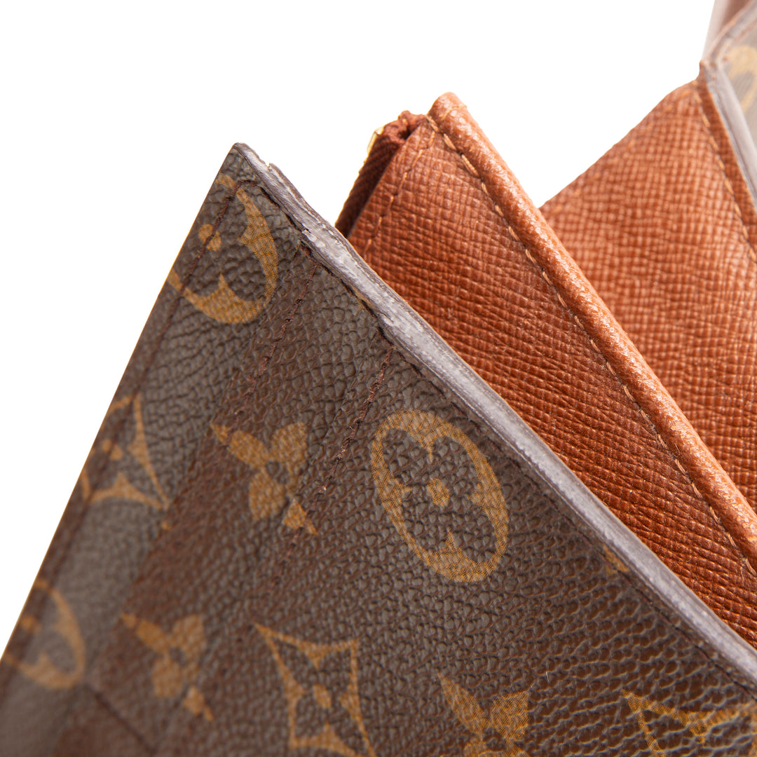 LOUIS VUITTON Monogram Sarah Wallet