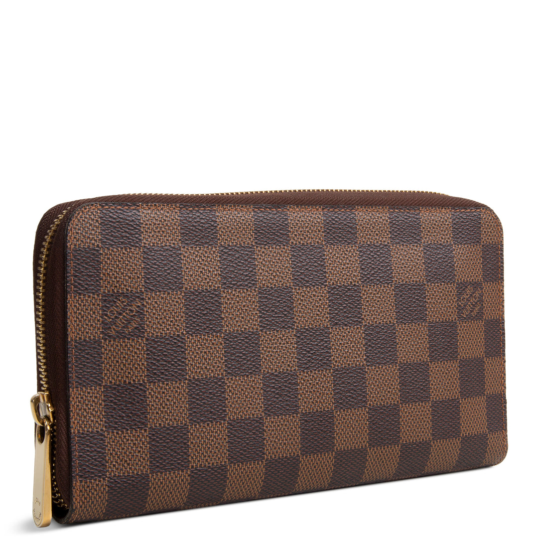 LOUIS VUITTON Damier Ebene Zippy Organizer Wallet