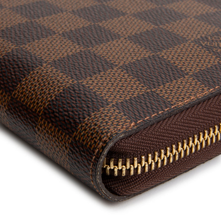 LOUIS VUITTON Damier Ebene Zippy Organizer Wallet