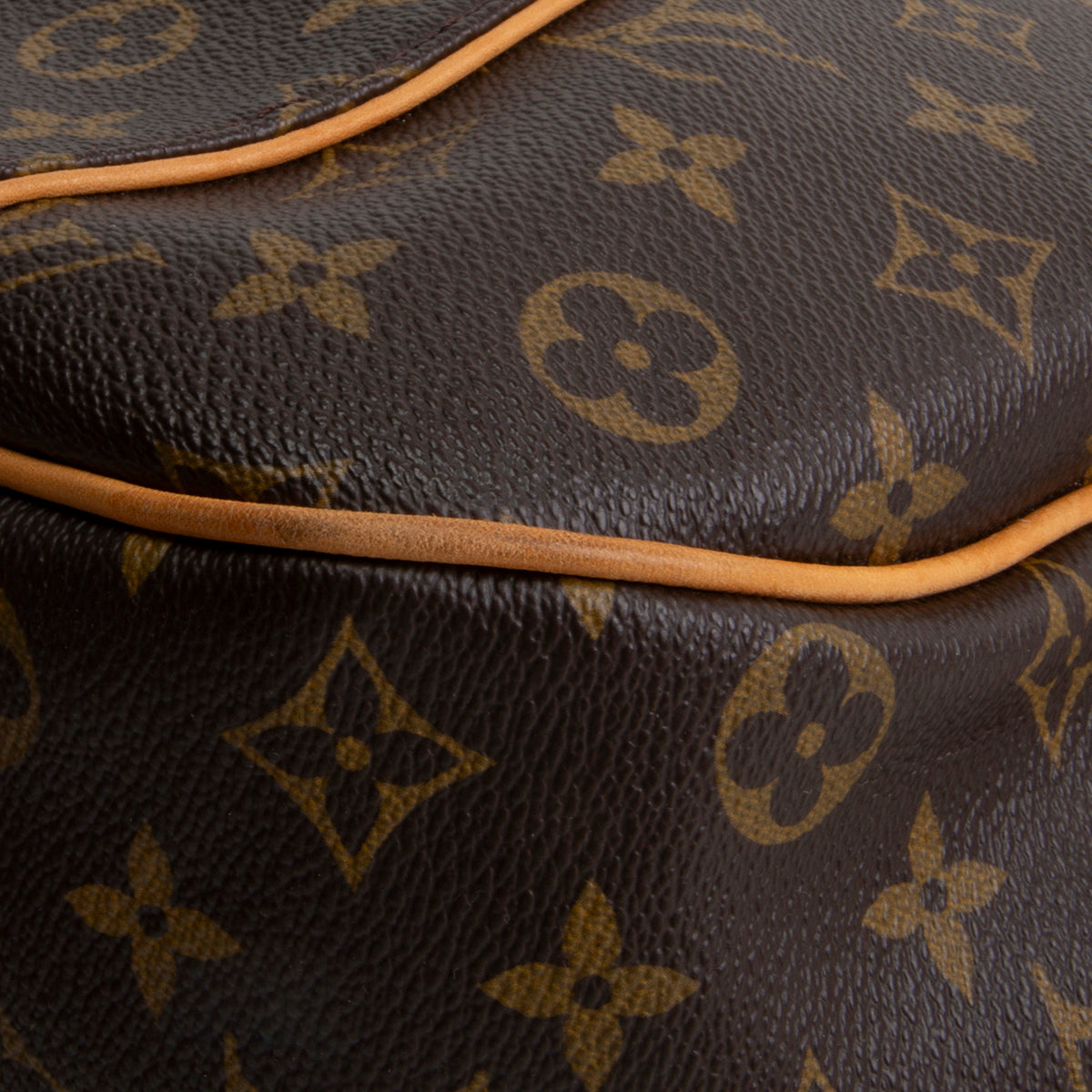 LOUIS VUITTON Galliera PM - Monogram