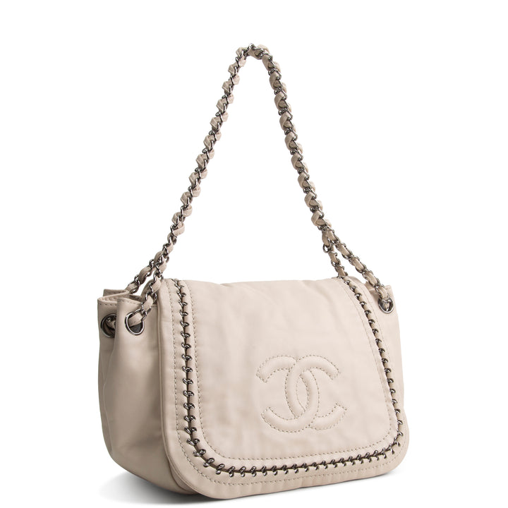 CHANEL Luxe Ligne Accordion Flap Bag