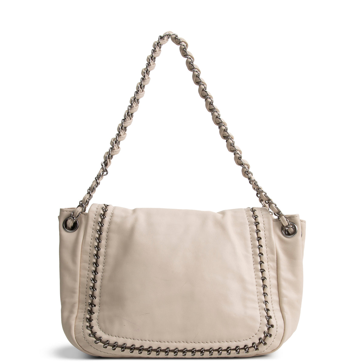 CHANEL Luxe Ligne Accordion Flap Bag