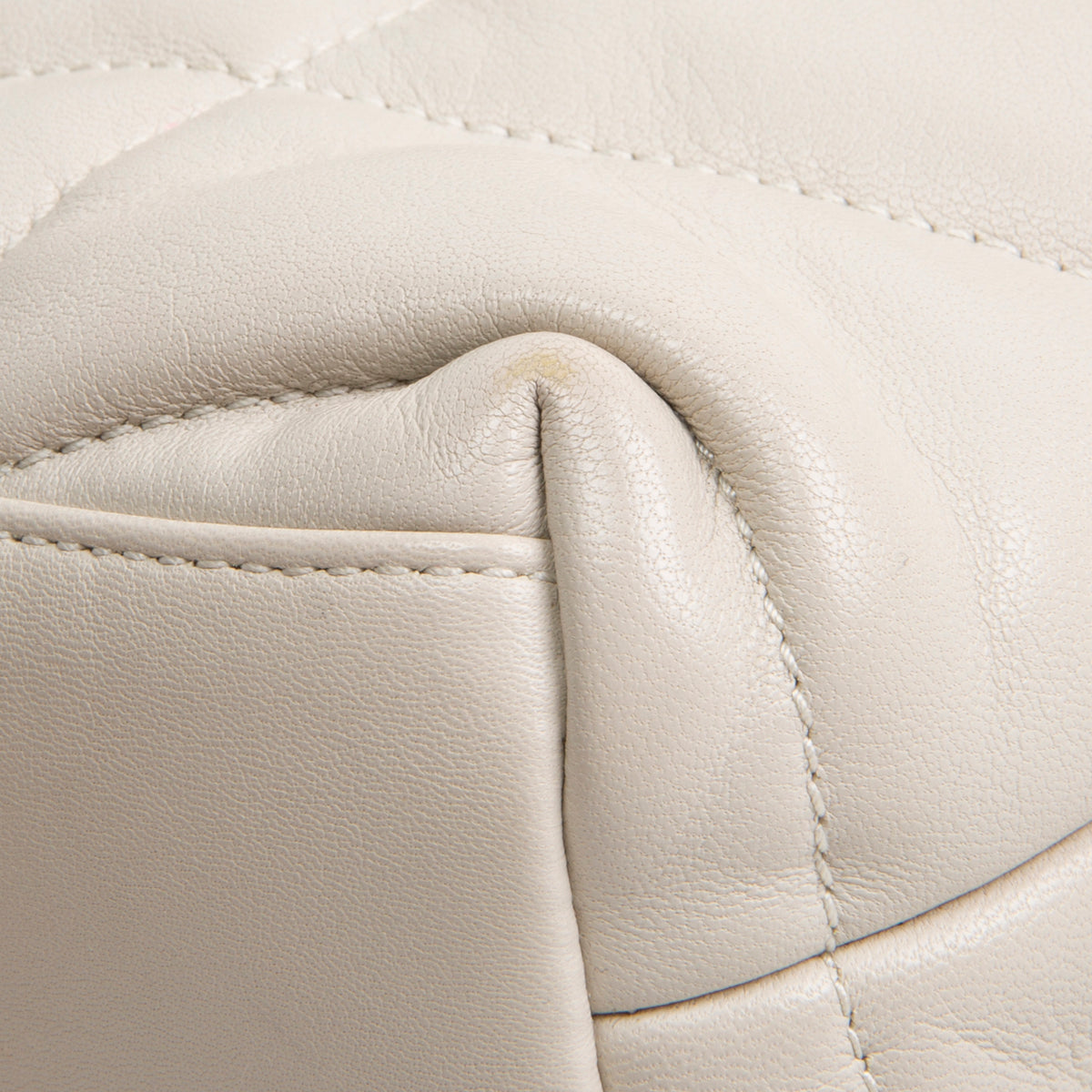 SAINT LAURENT Loulou Leather Toy Puffer Bag