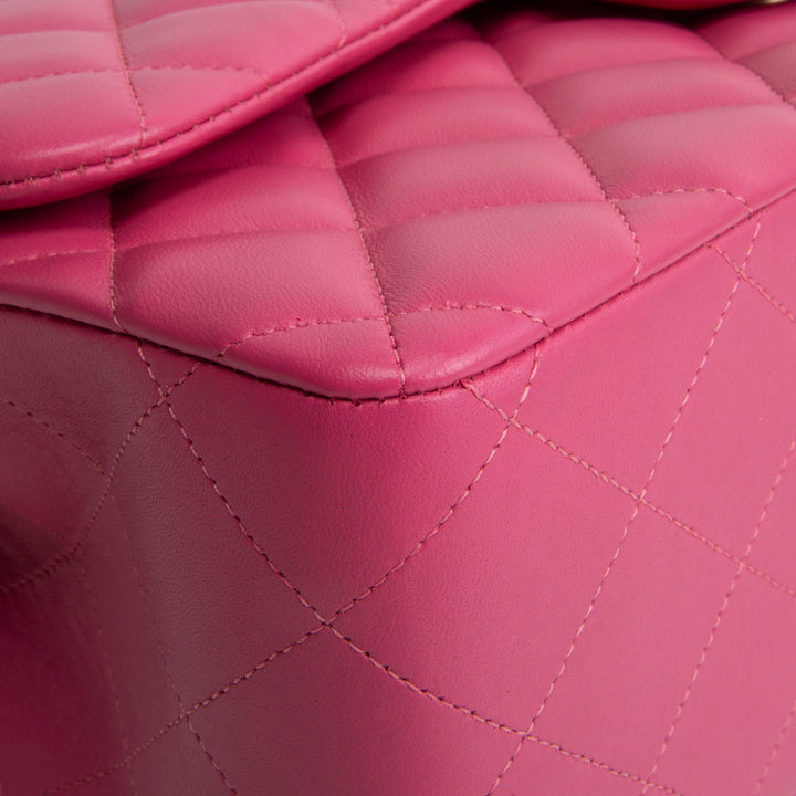 CHANEL Jumbo Quilted Lambskin Double Flap - Pink