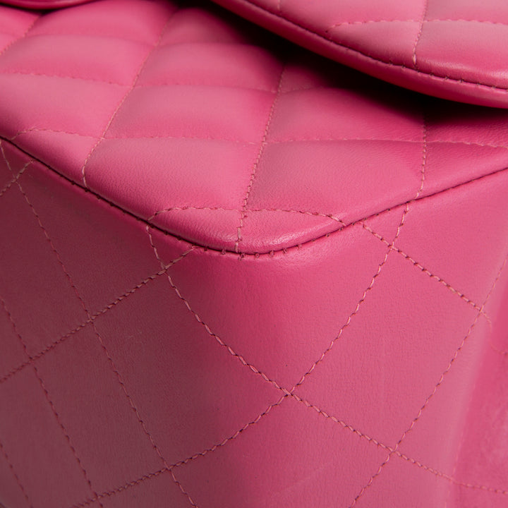 CHANEL Jumbo Quilted Lambskin Double Flap - Pink