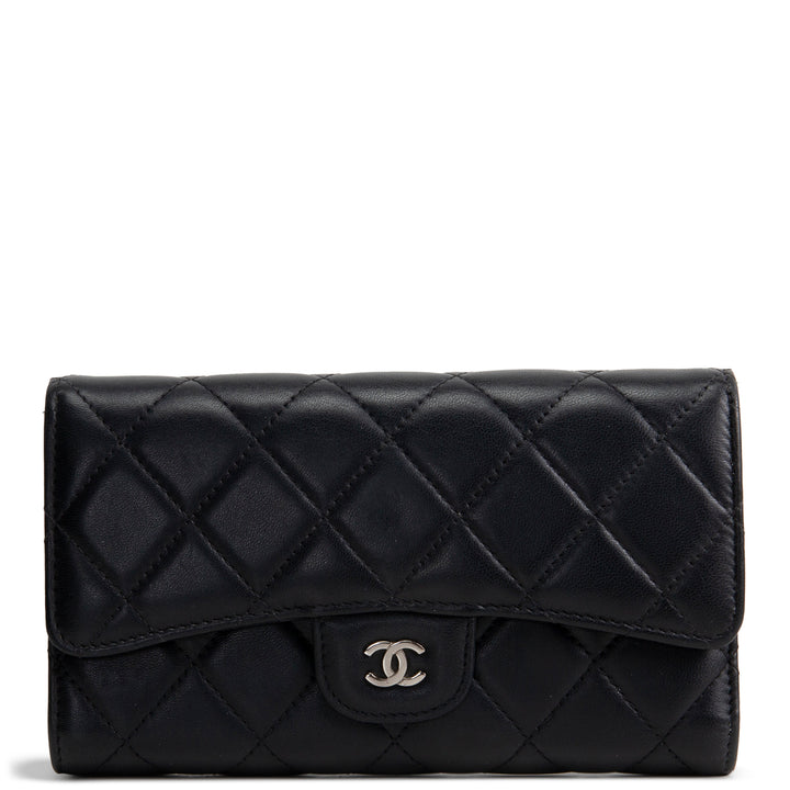 CHANEL Interlocking CC Trifold Wallet