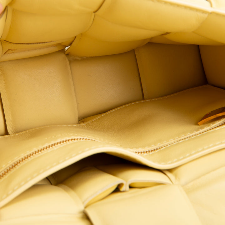 BOTTEGA VENETA Chain Intrecciato Cassette Shoulder Bag - Yellow