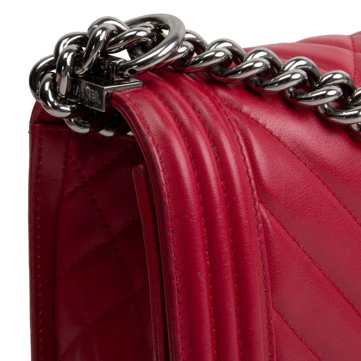 CHANEL Chevron Quilted Medium Boy Flap Bag OUTLET FINAL SALE