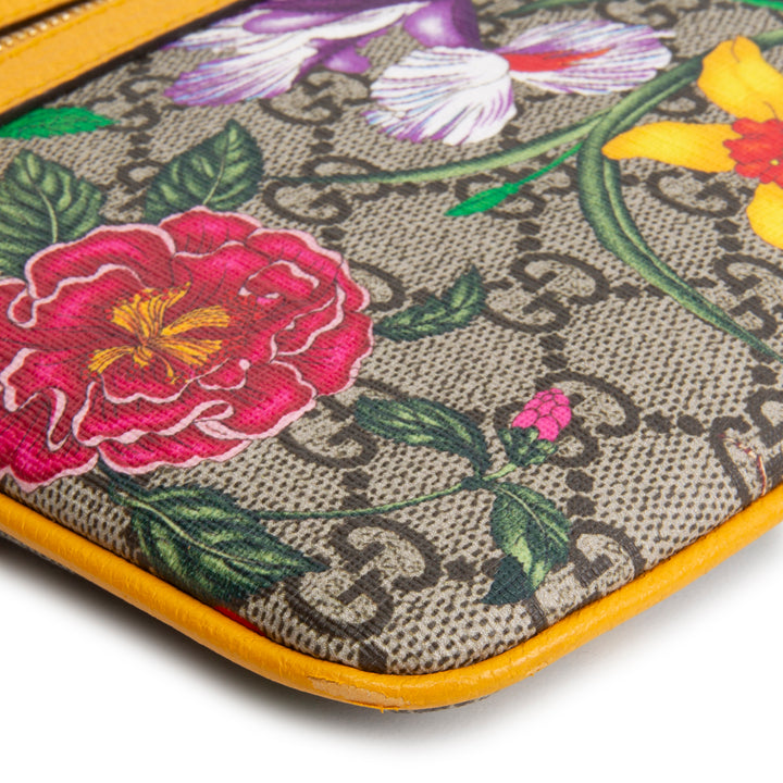 GUCCI GG Supreme Flora Pouch