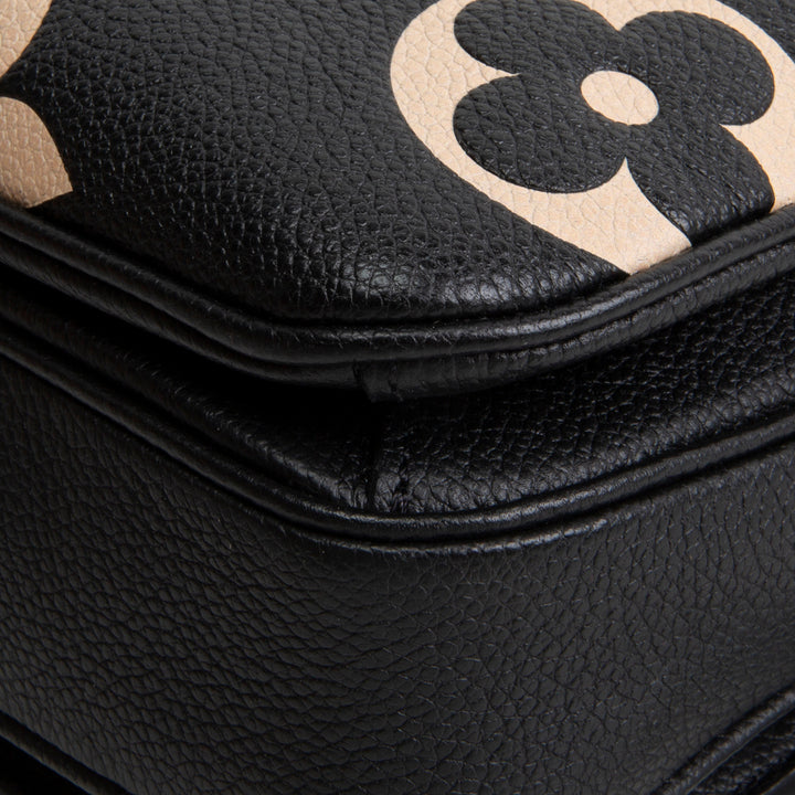 LOUIS VUITTON Empreinte Monogram Giant Pochette Metis - Black &amp; Cream