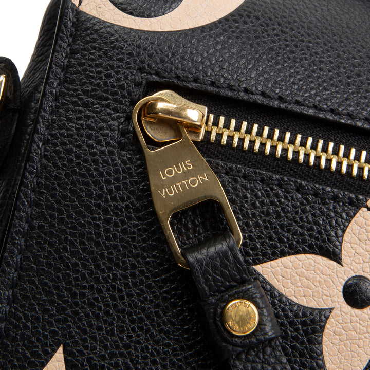 LOUIS VUITTON Empreinte Monogram Giant Pochette Metis - Black &amp; Cream
