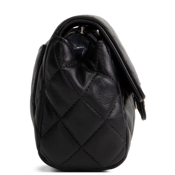 CHANEL Lambskin Quilted Flap Cosmetic Case - Black