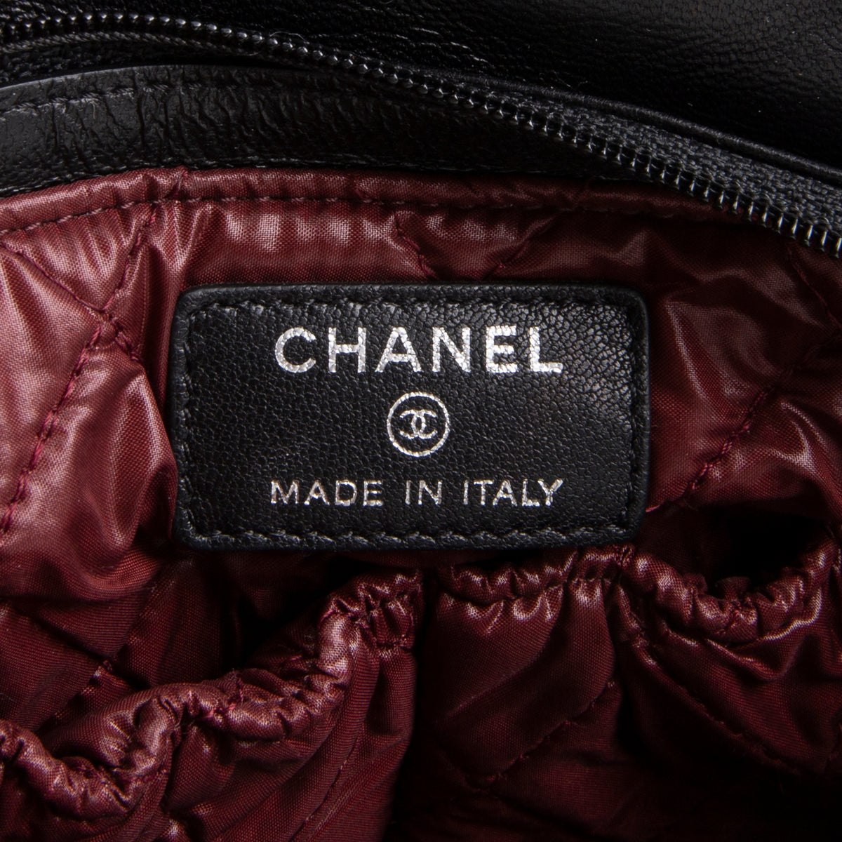 CHANEL Lambskin Quilted Flap Cosmetic Case - Black