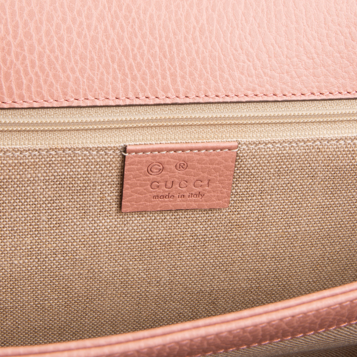 GUCCI Interlocking G Medium Shoulder Bag