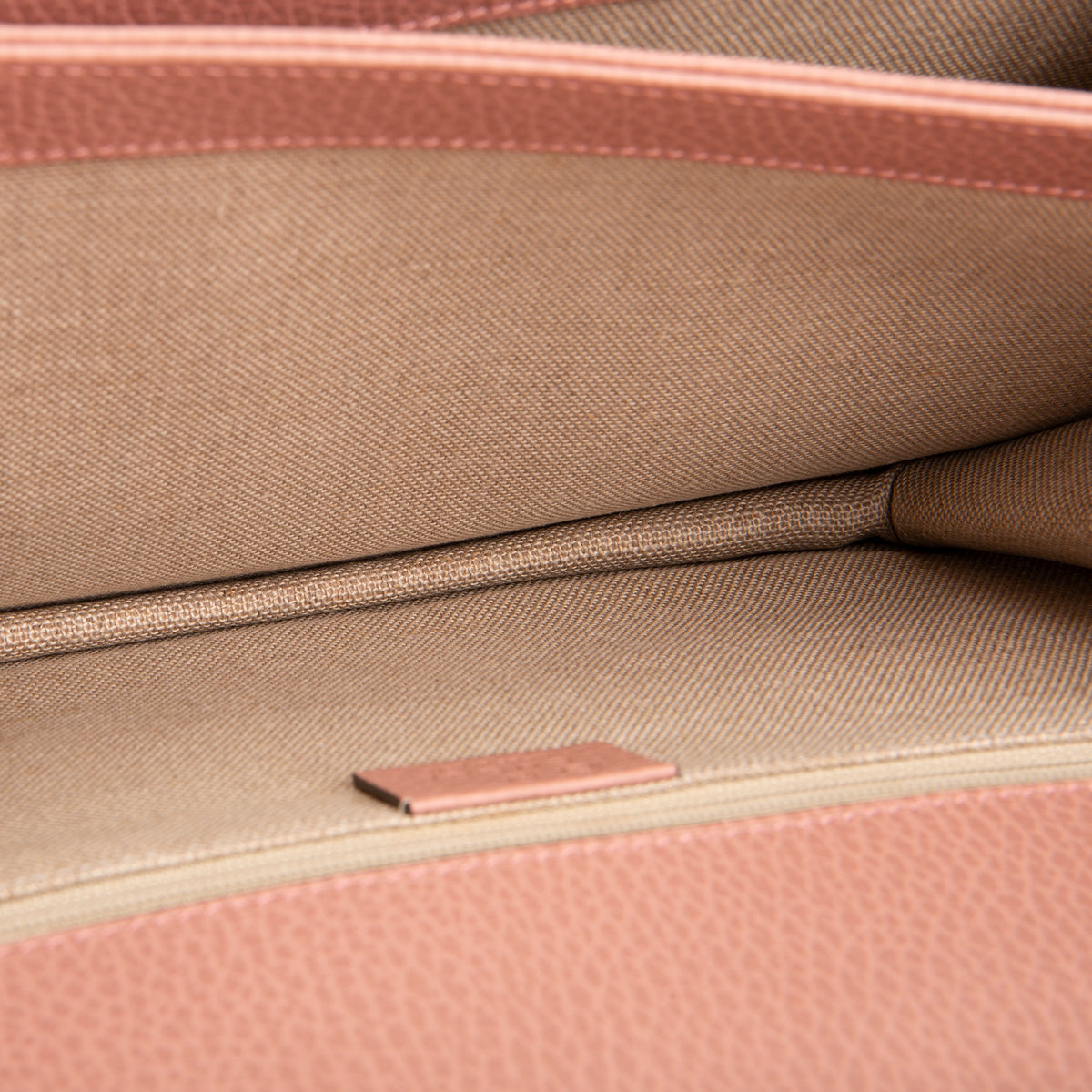 GUCCI Interlocking G Medium Shoulder Bag