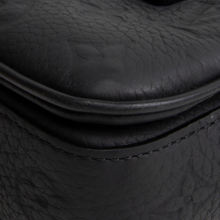 LOUIS VUITTON Taurillon Monogram S-Lock Wearable Wallet