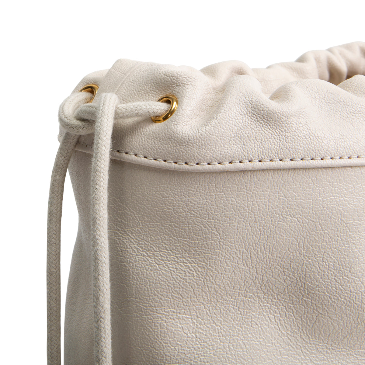 GUCCI Leather Horsebit Bucket Bag