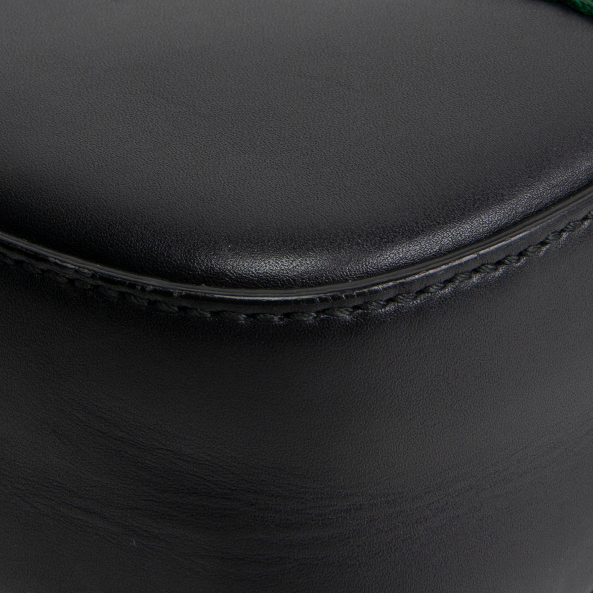 GUCCI Vintage Calfskin "Webby Bee" Camera Bag - Black OUTLET FINAL SALE