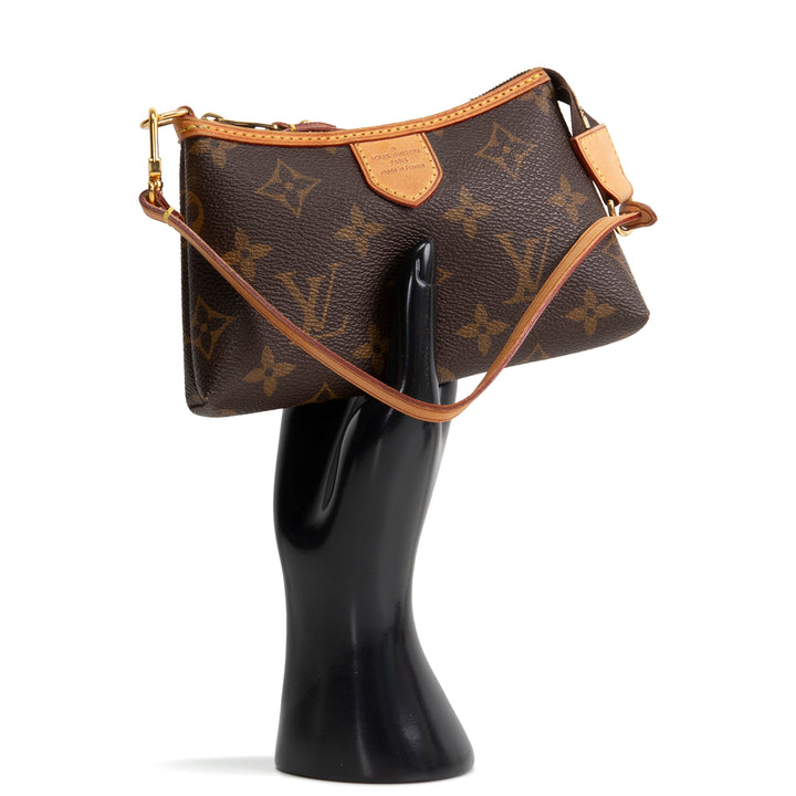 LOUIS VUITTON Delightful Mini Pochette Monogram