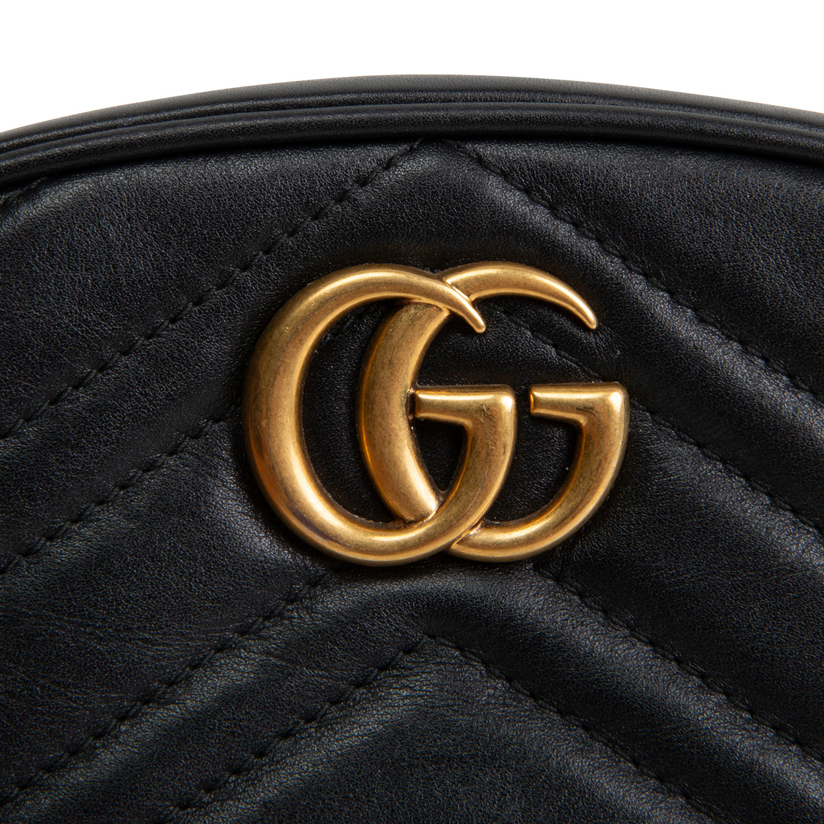 GUCCI Leather Marmont Belt Bag - Black