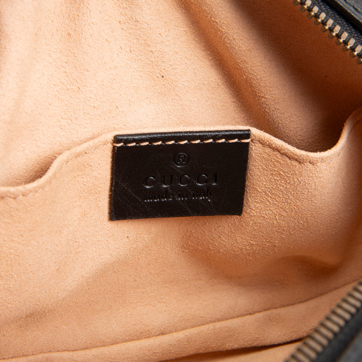 GUCCI Leather Marmont Belt Bag - Black