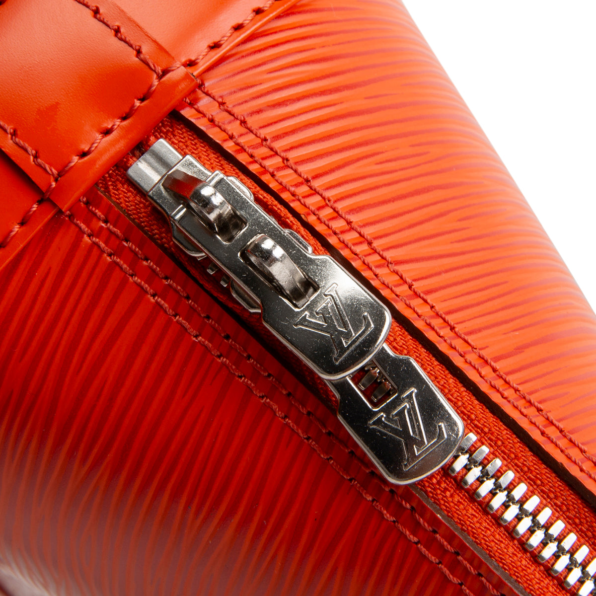 LOUIS VUITTON Epi Alma BB - Orange