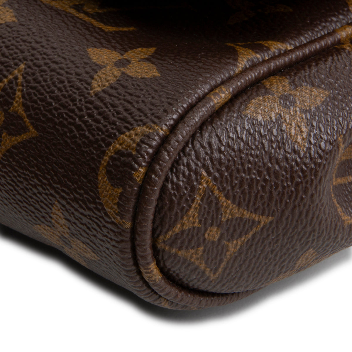 LOUIS VUITTON Monogram Favorite MM Shoulder Bag