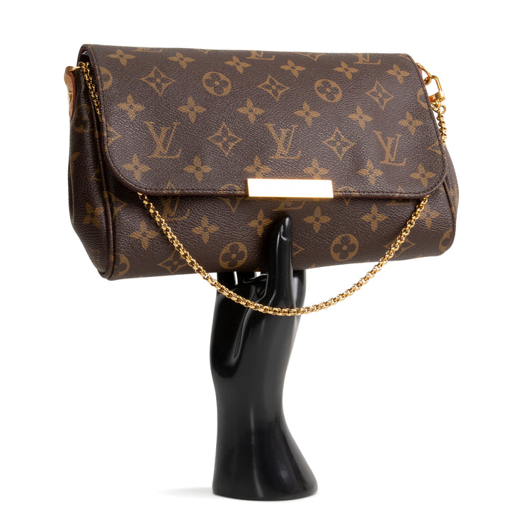 LOUIS VUITTON Monogram Favorite MM Shoulder Bag