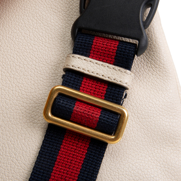 GUCCI Logo Grained Leather Belt Bag
