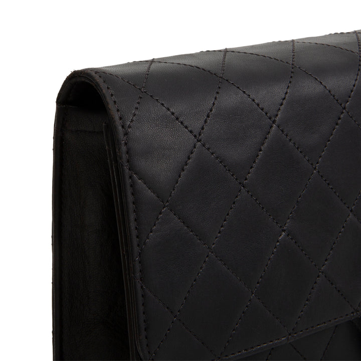 CHANEL Vintage Push Lock Single Flap