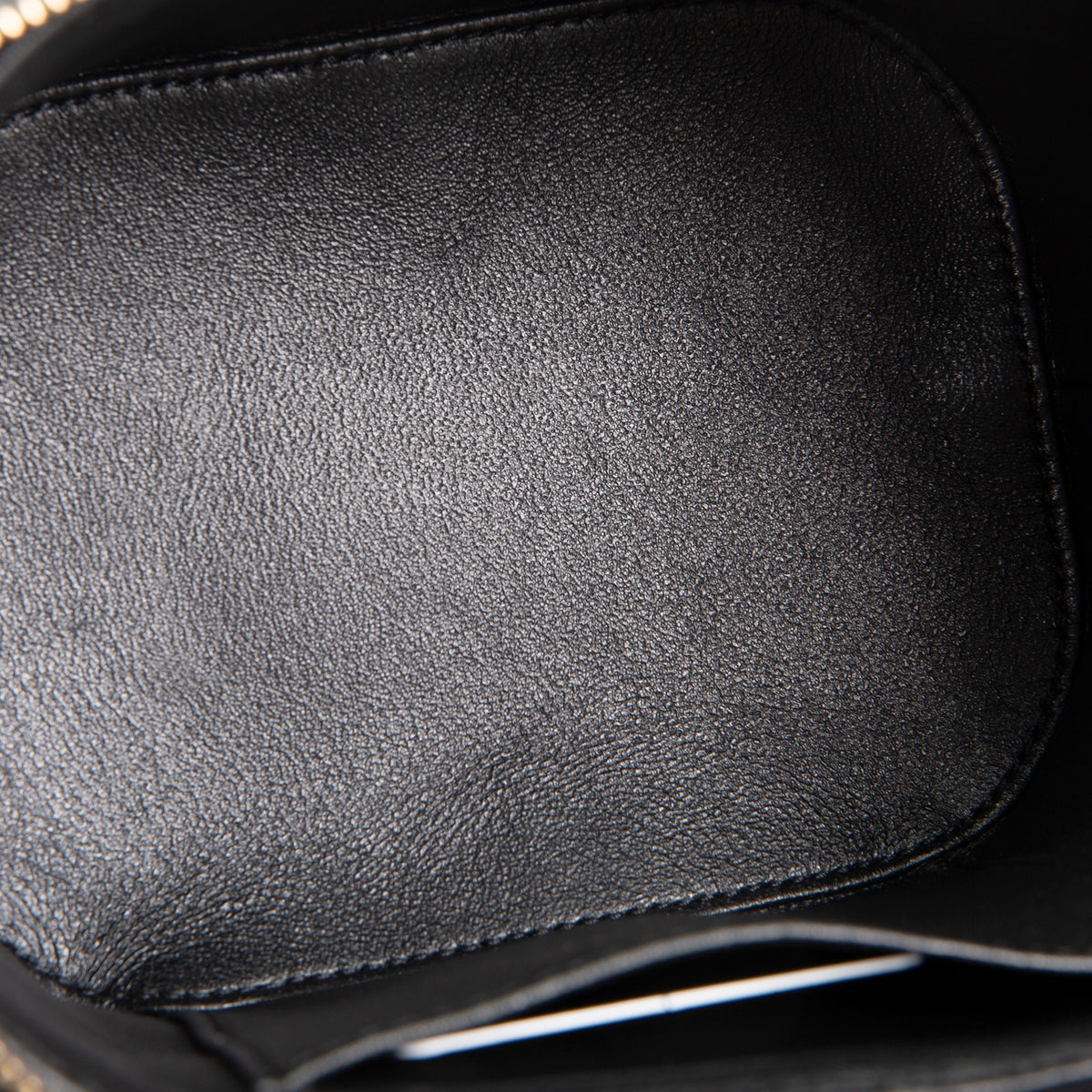 CHANEL Trendy Top Handle Vanity - Black