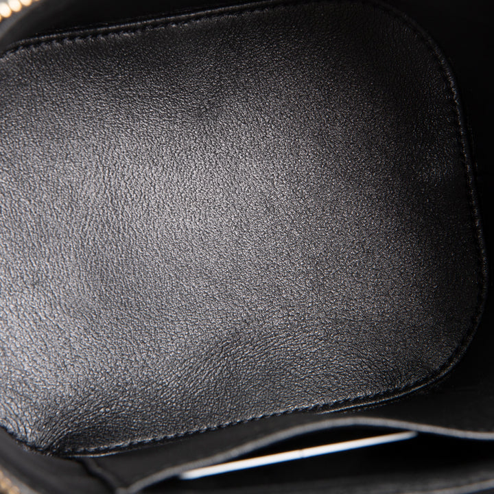 CHANEL Trendy Top Handle Vanity - Black