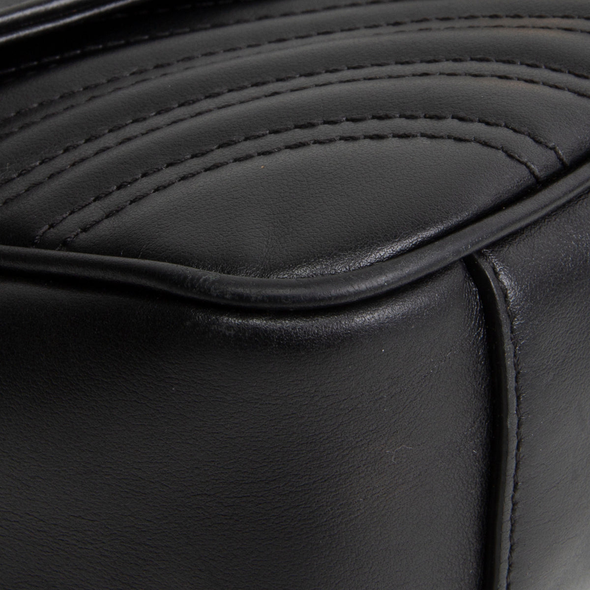 GUCCI GG Marmont Flap Bag Small - Black OUTLET FINAL SALE