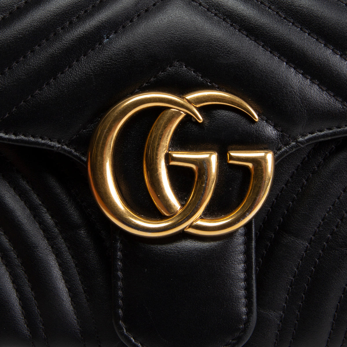 GUCCI GG Marmont Flap Bag Small - Black OUTLET FINAL SALE