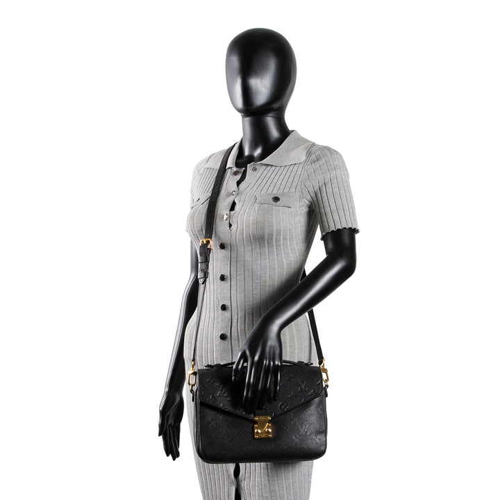 LOUIS VUITTON Pochette Metis Empreinte Black