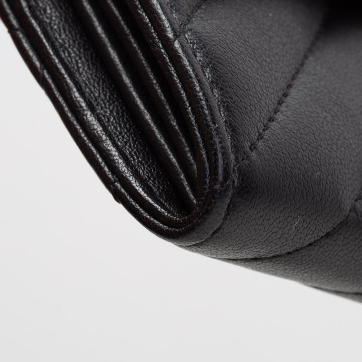 CHANEL SoBlack Chevron Re-Issue Wallet - Black