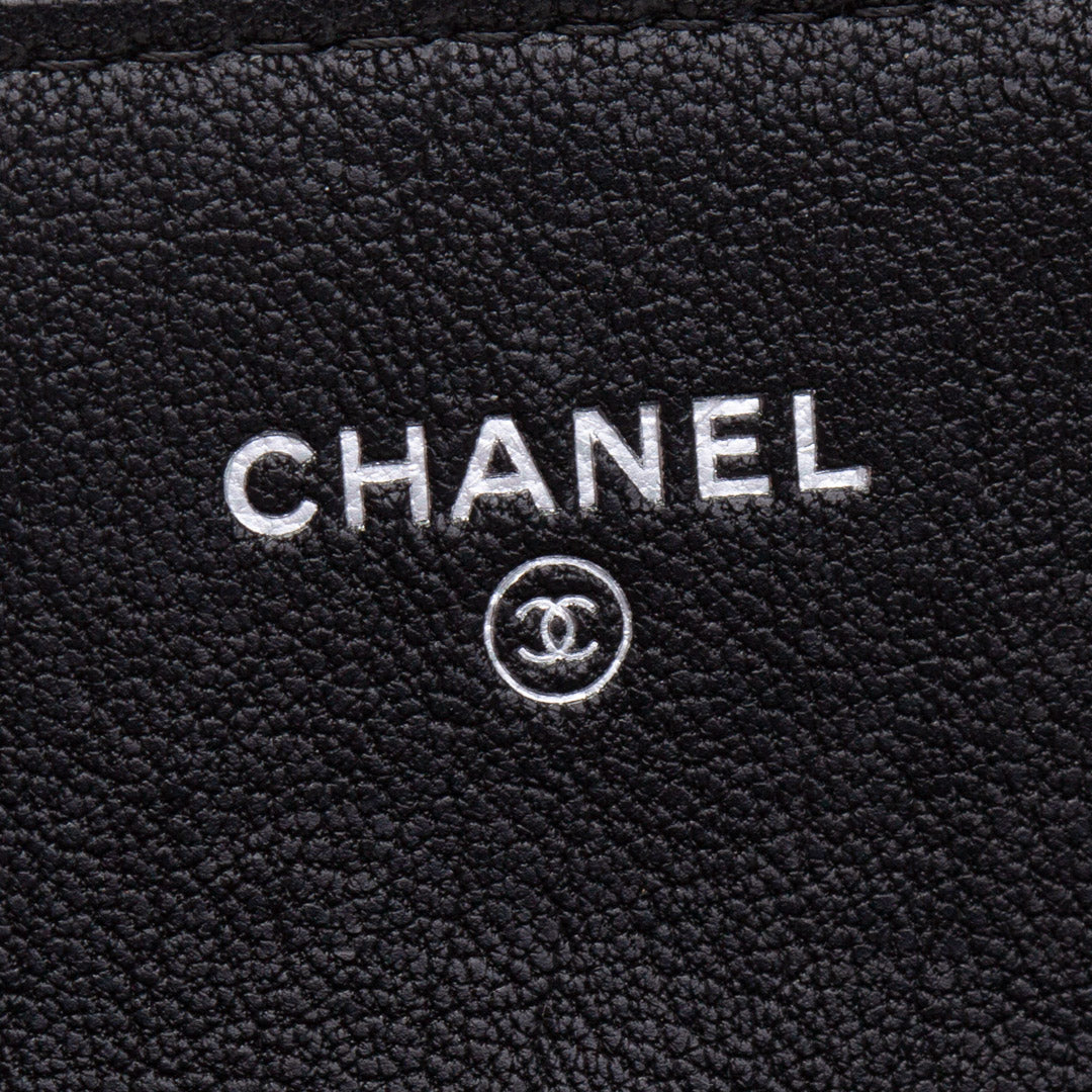 CHANEL SoBlack Chevron Re-Issue Wallet - Black