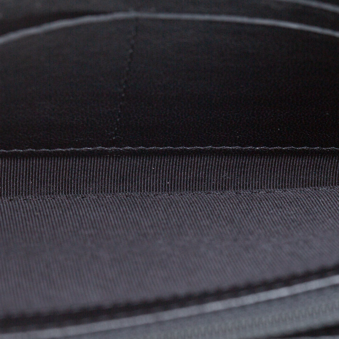 CHANEL SoBlack Chevron Re-Issue Wallet - Black