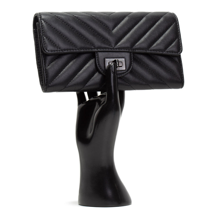 CHANEL SoBlack Chevron Re-Issue Wallet - Black