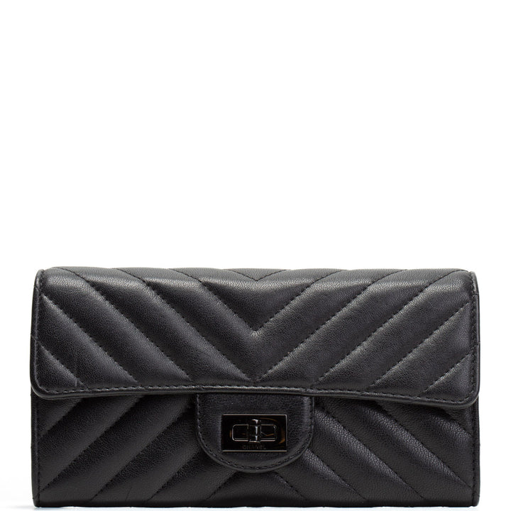 CHANEL SoBlack Chevron Re-Issue Wallet - Black