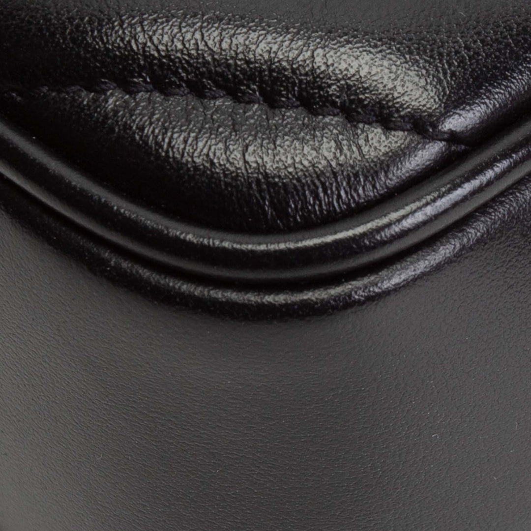 SAINT LAURENT Lou Belt Bag - Black