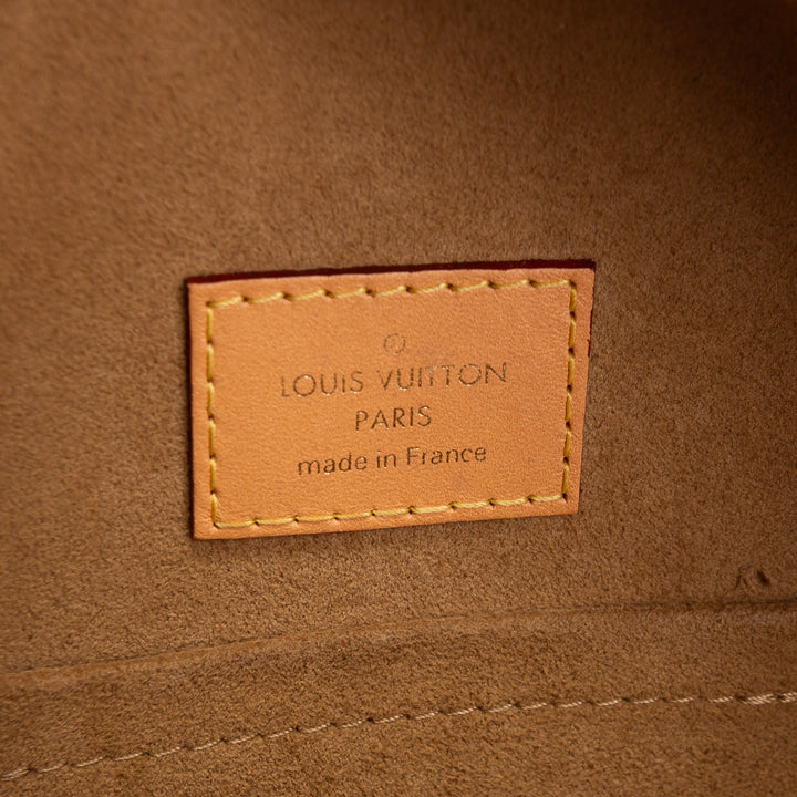 LOUIS VUITTON Boite Chapeau