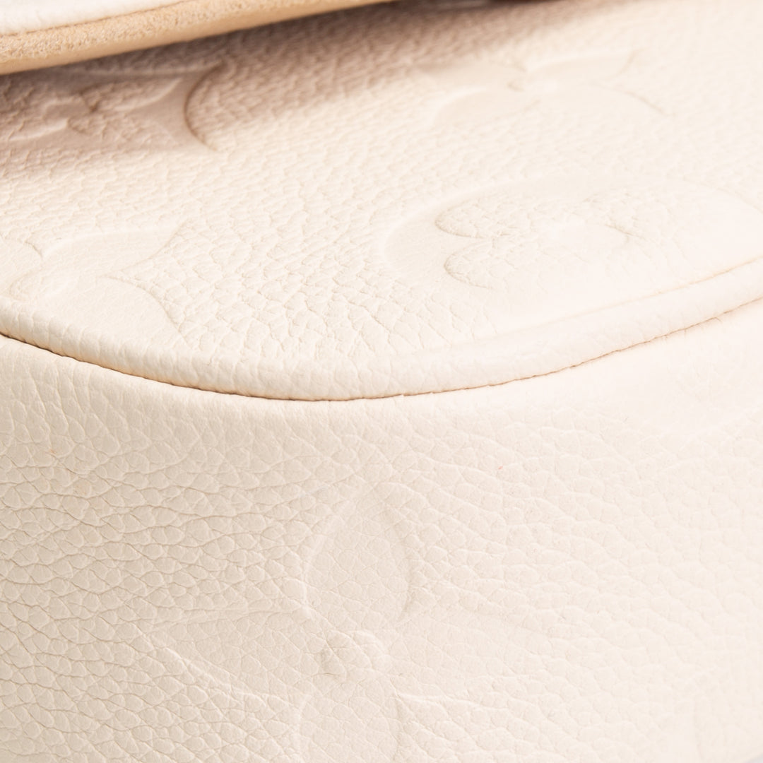 LOUIS VUITTON Monogram Empreinte Ivy Wallet on Chain