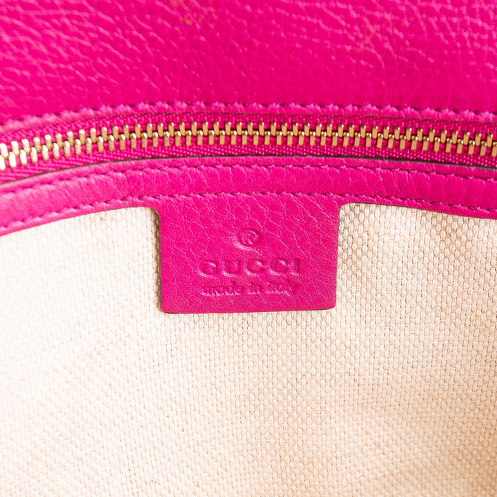 GUCCI Soho Disco Clutch - Magenta