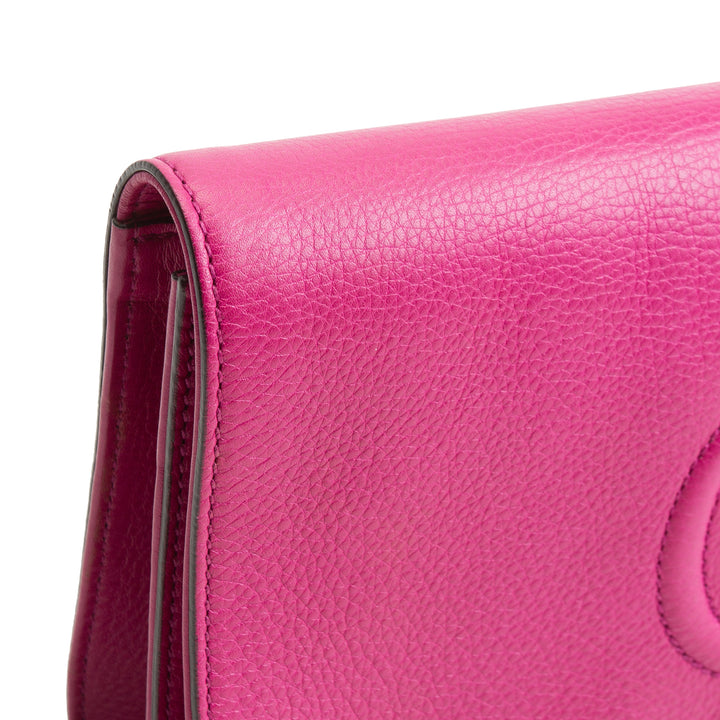GUCCI Soho Disco Clutch - Magenta