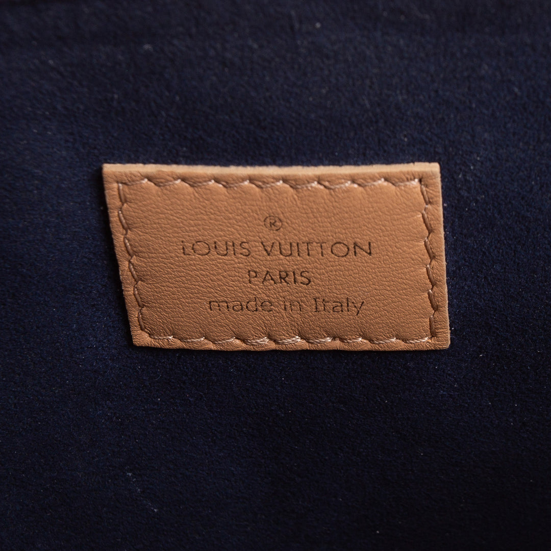 LOUIS VUITTON Coussin PM - Beige