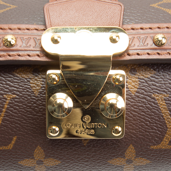LOUIS VUITTON Monogram Papillon Trunk